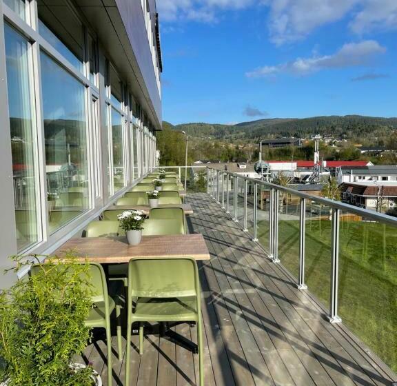 Отель L Koselig