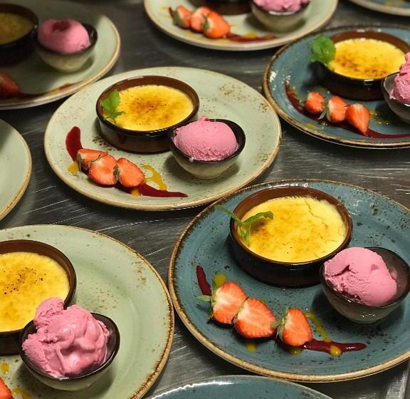 Отель L Koselig