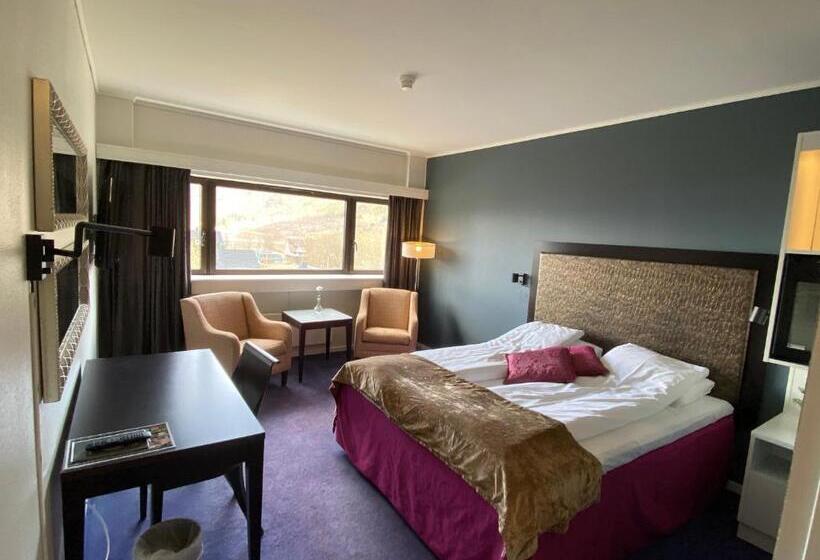 Отель L Koselig