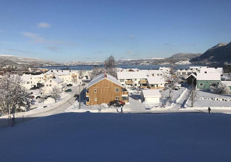 Отель L Koselig