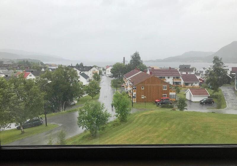 Отель L Koselig