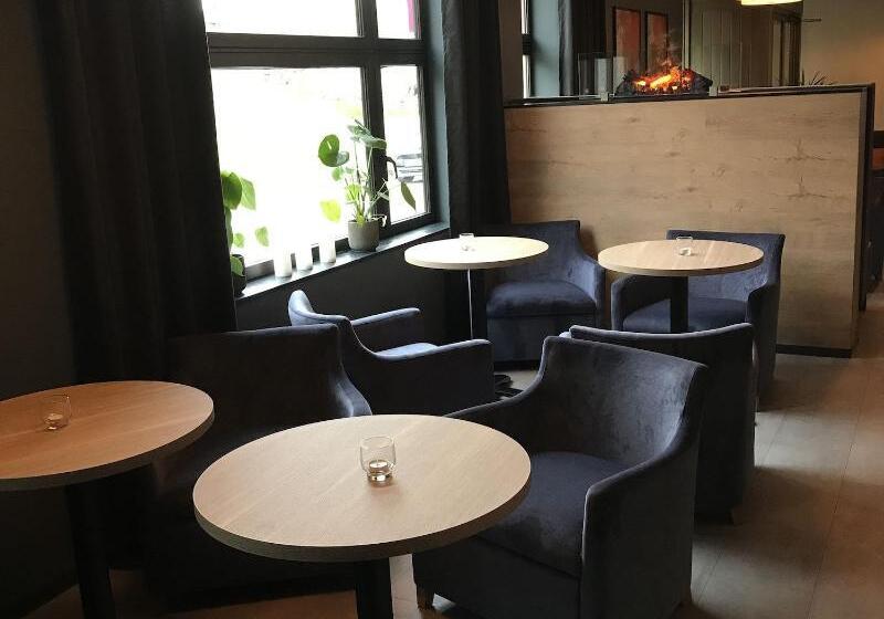 Отель L Koselig