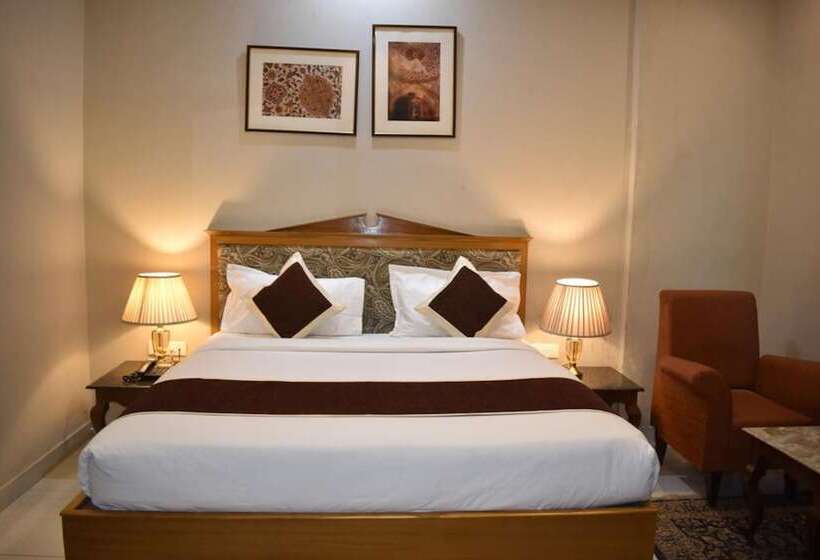 ホテル Noosa By Dcrest