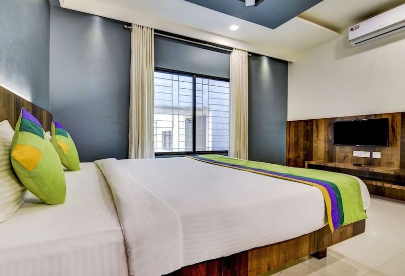 酒店 Treebo Shree Sai Suites