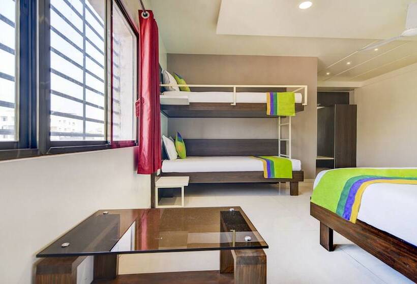 酒店 Treebo Shree Sai Suites