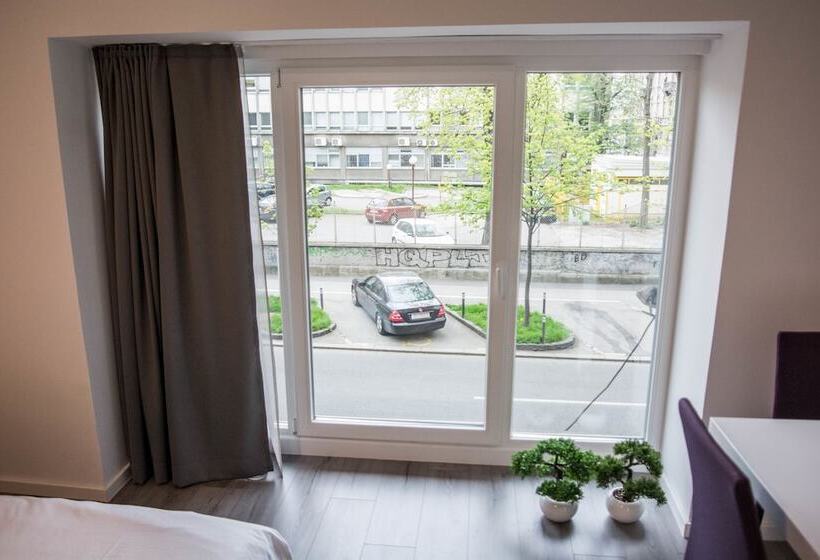 King's Street Apartments