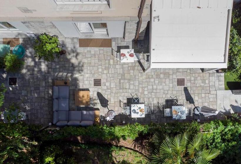 Le Stanze Del Lago Suites & Pool