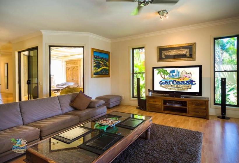 Luxe @ Sanctuary Cove