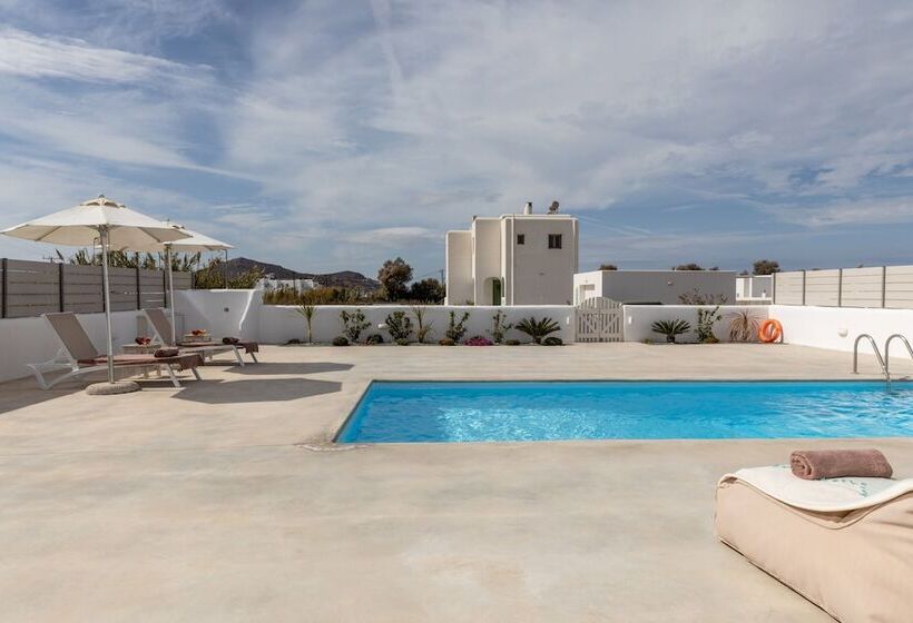 Naxian Lounge Villas