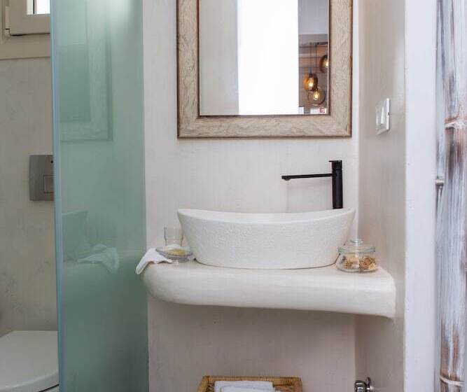 Naxian Lounge Villas