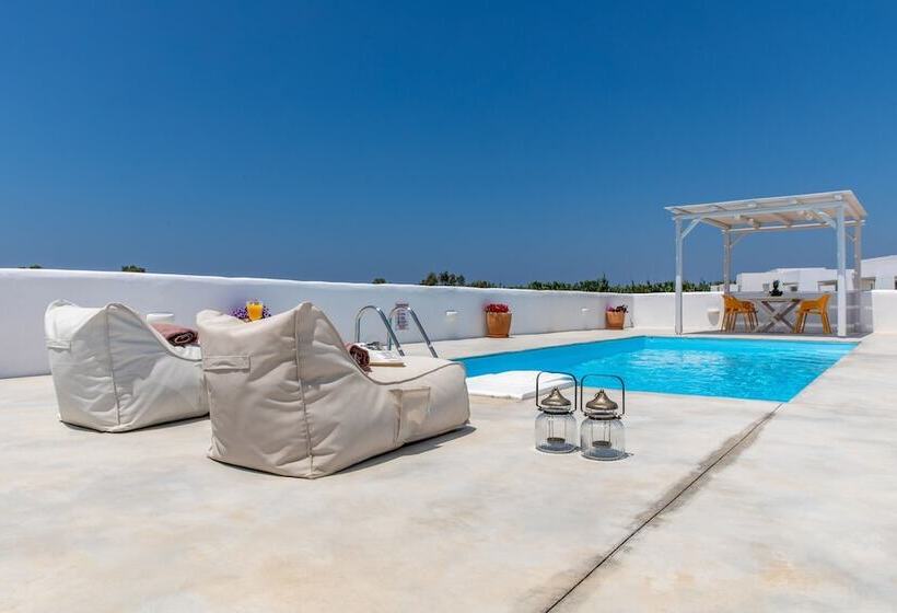 Naxian Lounge Villas