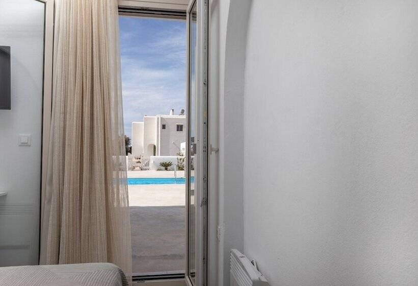 Naxian Lounge Villas