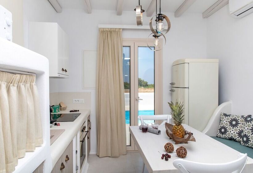 Naxian Lounge Villas