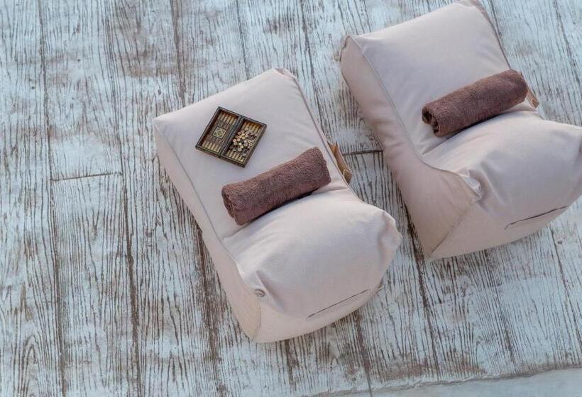 Naxian Lounge Villas