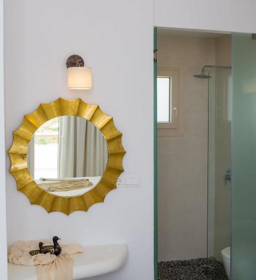 Naxian Lounge Villas