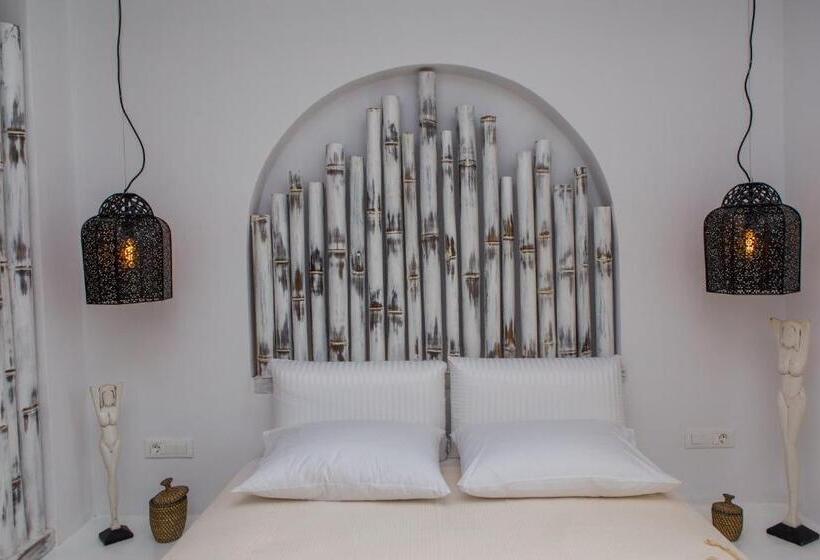 Naxian Lounge Villas