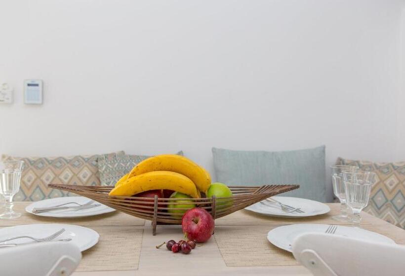 Naxian Lounge Villas