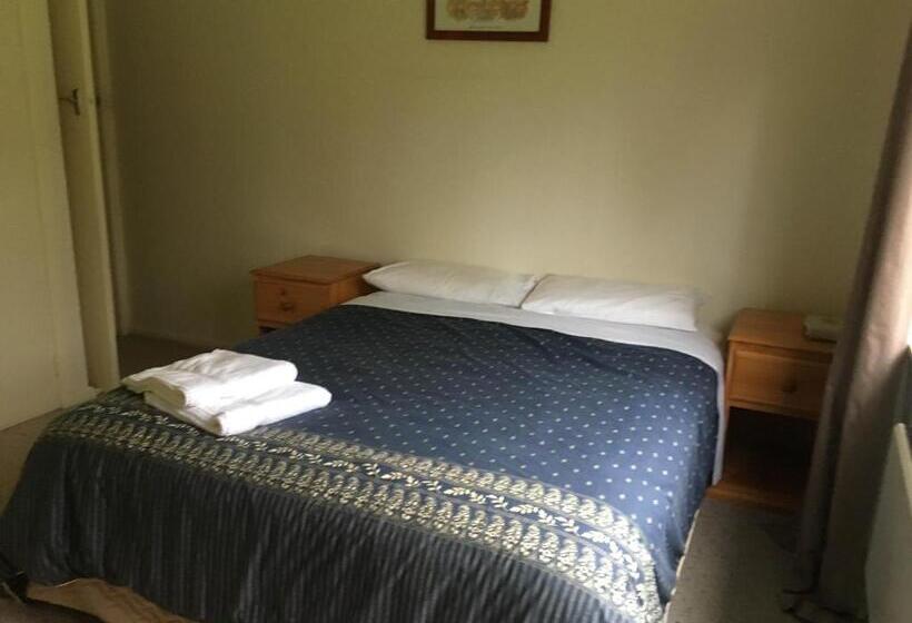 Ovensview On Riverside