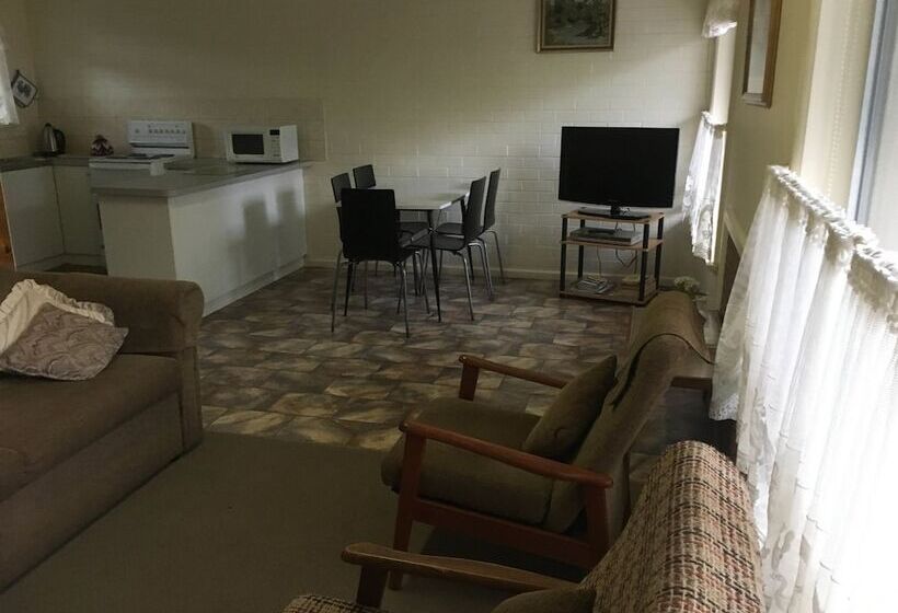 Ovensview On Riverside