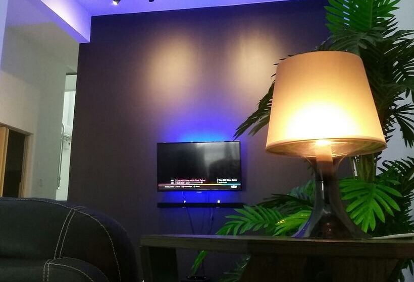 بنسيون Hartamas Homestay