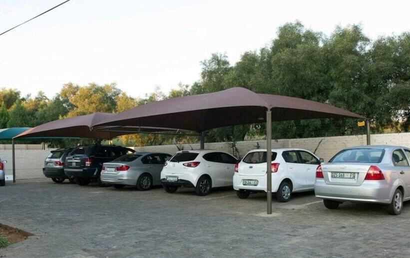 بنسيون Olive Garden Guesthouse