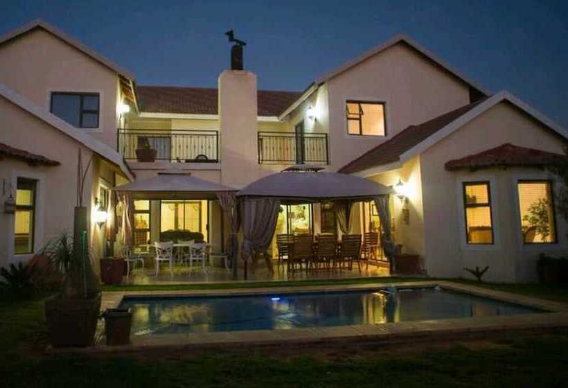 بنسيون Olive Garden Guesthouse