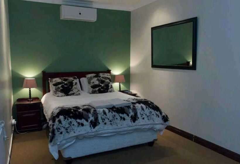 بنسيون Olive Garden Guesthouse