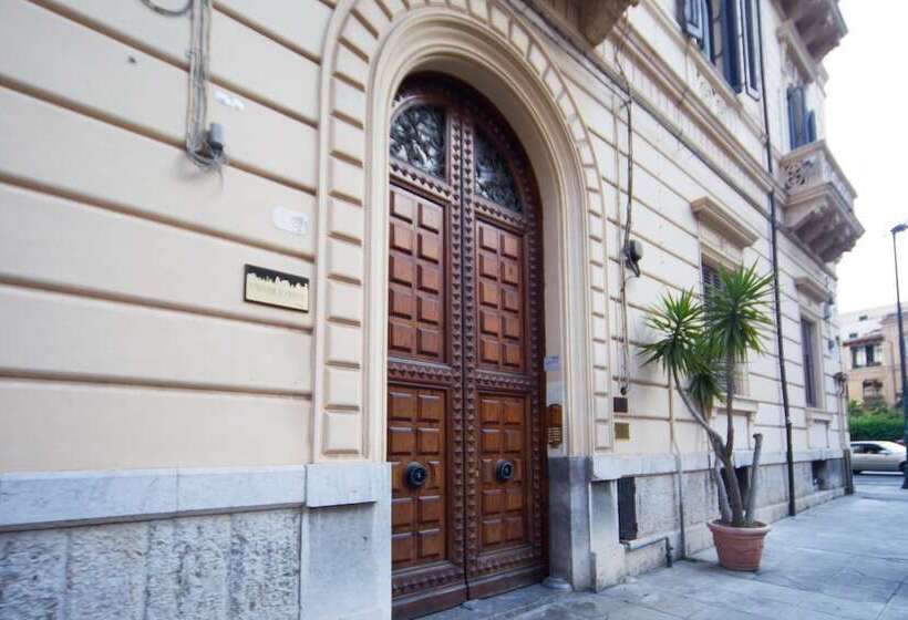 پانسیون Palermo Gallery
