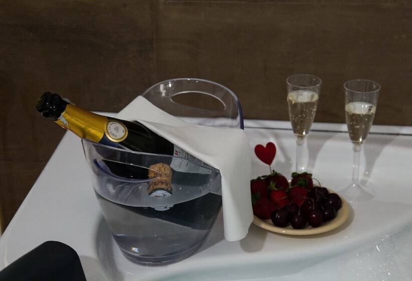 膳宿费 Palermo Gallery