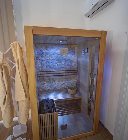 膳宿费 Palermo Gallery