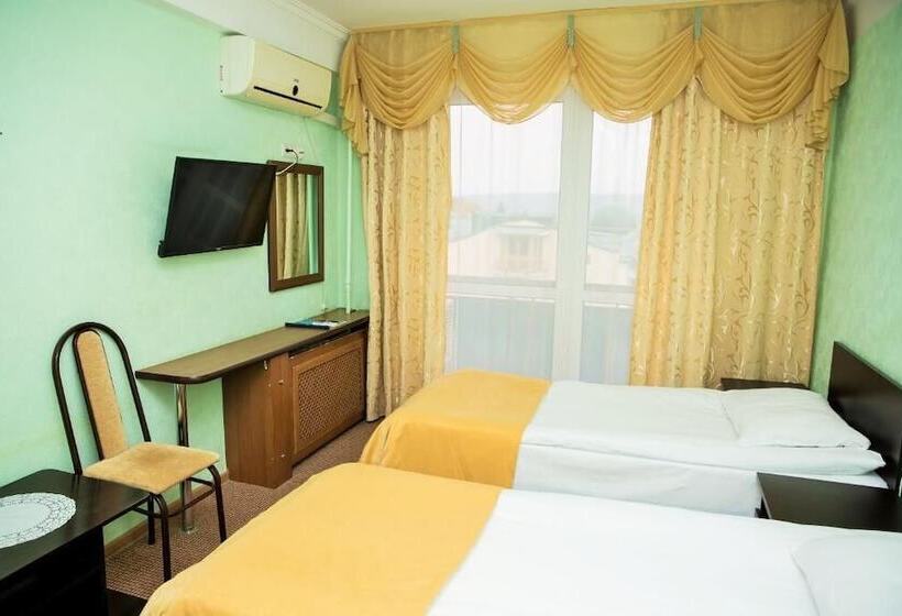 پانسیون Pansionat Iskra