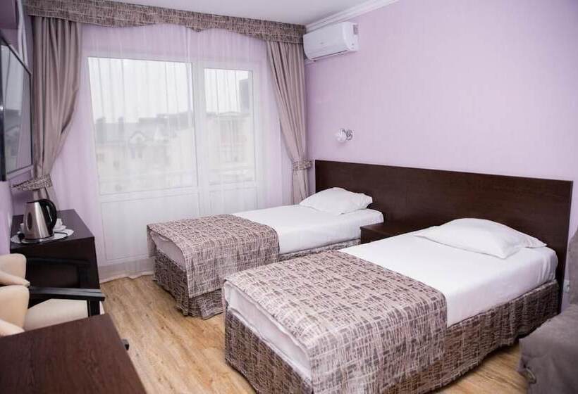 پانسیون Pansionat Iskra