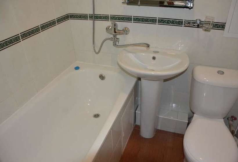 پانسیون Pansionat Iskra