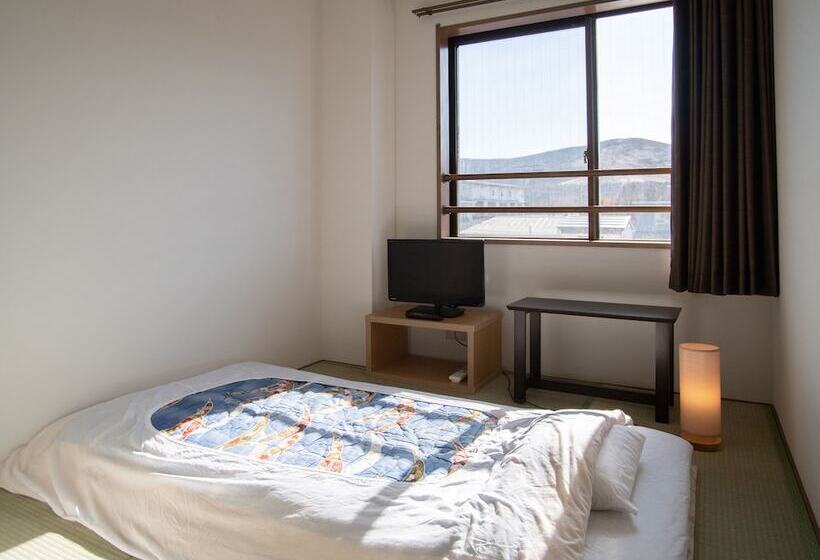 پانسیون Tabist Lakeside In Fujinami Yamanakako