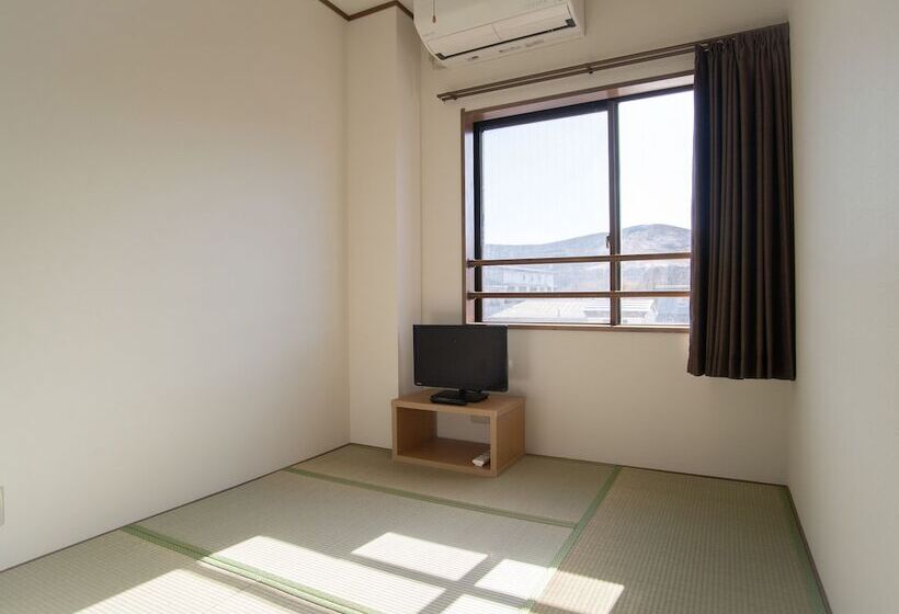 پانسیون Tabist Lakeside In Fujinami Yamanakako