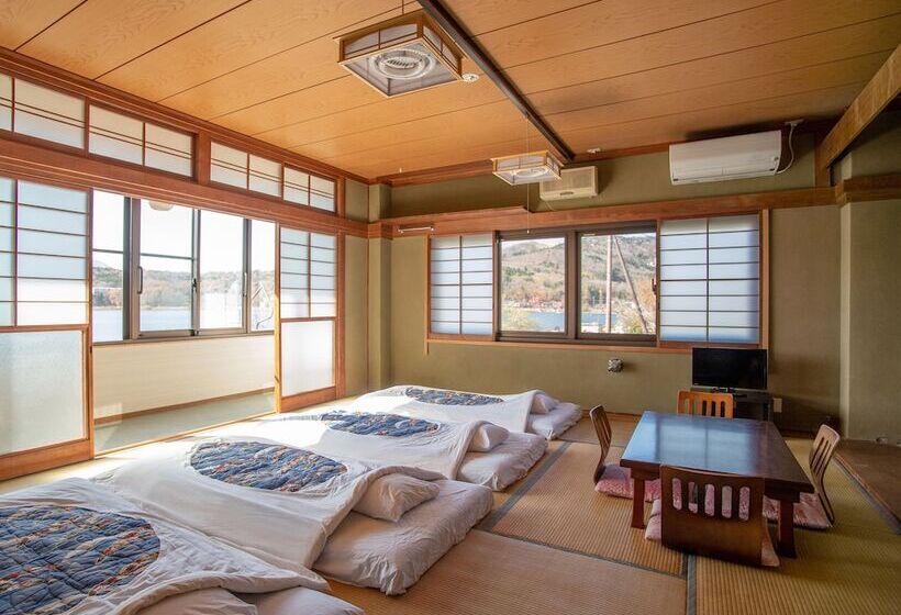 پانسیون Tabist Lakeside In Fujinami Yamanakako