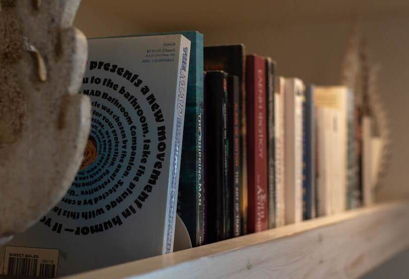 פנסיון Therme Sea Luxury Lodge