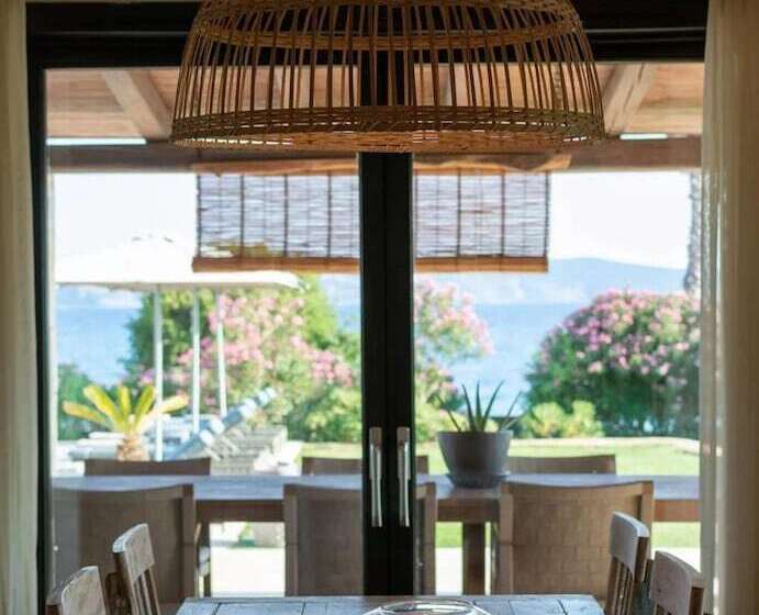 פנסיון Therme Sea Luxury Lodge