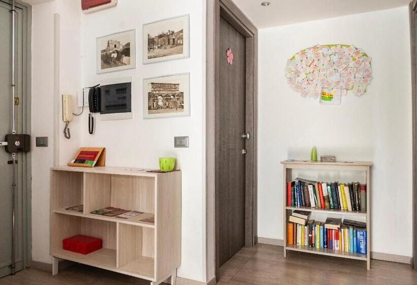 펜션 Whatshouse Roma