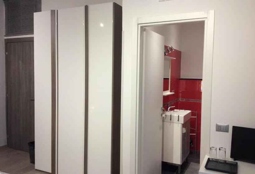 펜션 Whatshouse Roma