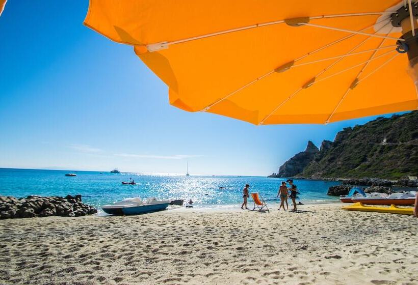 레지던스 Villaggio Costa Real