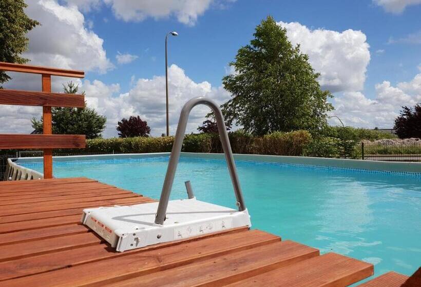 리조트 Owr Piramida 2