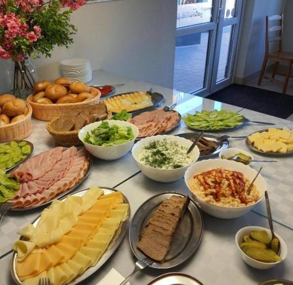 אתר נופש Owr Piramida 2