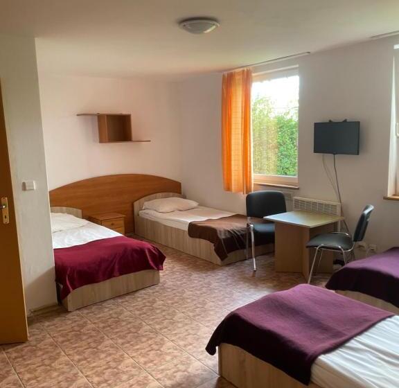 리조트 Owr Piramida 2