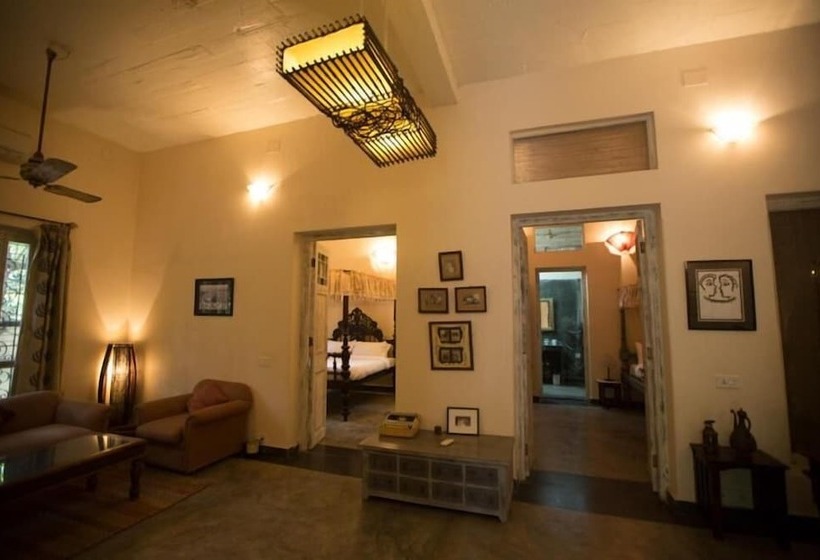 استراحتگاه The Rajbari Bawali