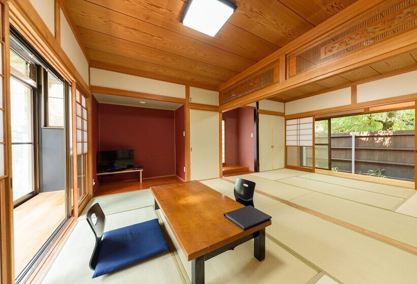 ريوكان Yufuin Iyotomi