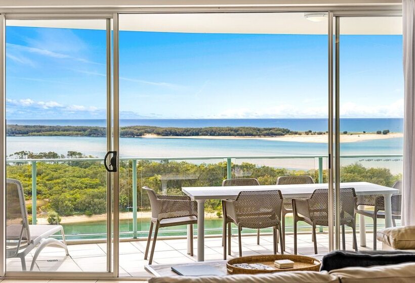 The Duporth Riverside