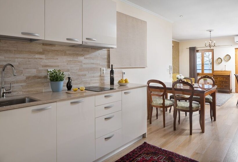 Valdibora Sea View Residence