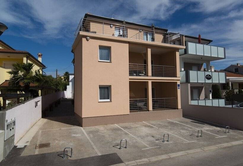 Apartments Villa Nona