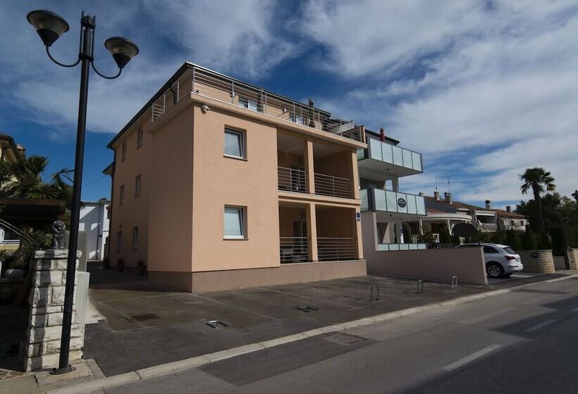 Apartments Villa Nona